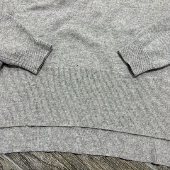 Nanette Lepore Women’s Sweater 100% 2 Ply Cashmere Gray Sz L Soft Luxury Preppy - Picture 10 of 11